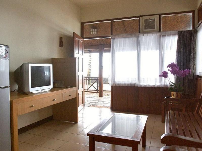 Pantai Indah Resort Hotel Barat Pangandaran Luaran gambar